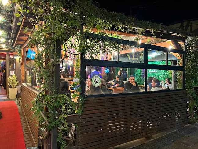 Comentarii opinii despre The Travellers Resto Bar