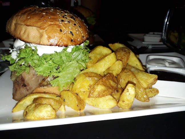 Level 152 Gamer Bar - Gastronomía y hostelería