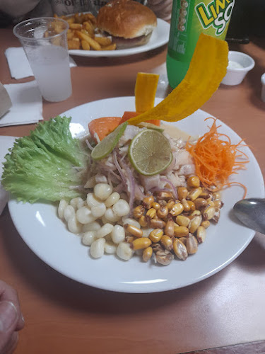 Sanguchazo Matucana - Estación Central