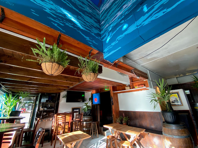 Opinii despre Bar La isla în Providencia - Gastronomía y hostelería