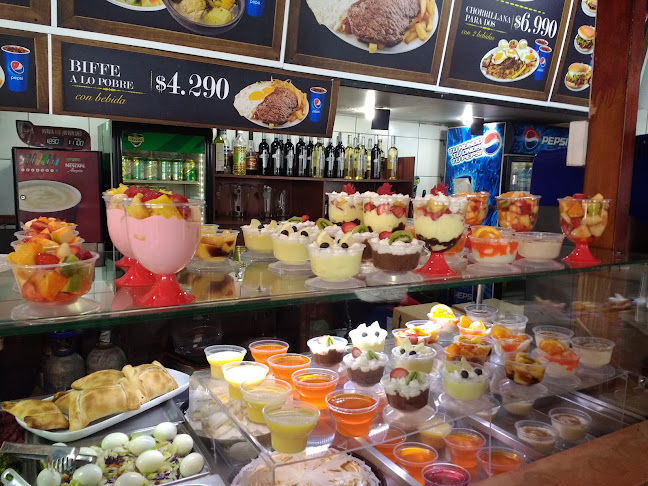 Reviews of La Cazuela Bar Restaurante in Estación Central - Gastronomía y hostelería