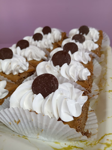 Pasteleria Delicias Lola