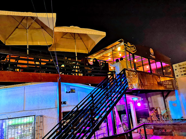 MADEROS BEACH BAR - Gastronomía y hostelería