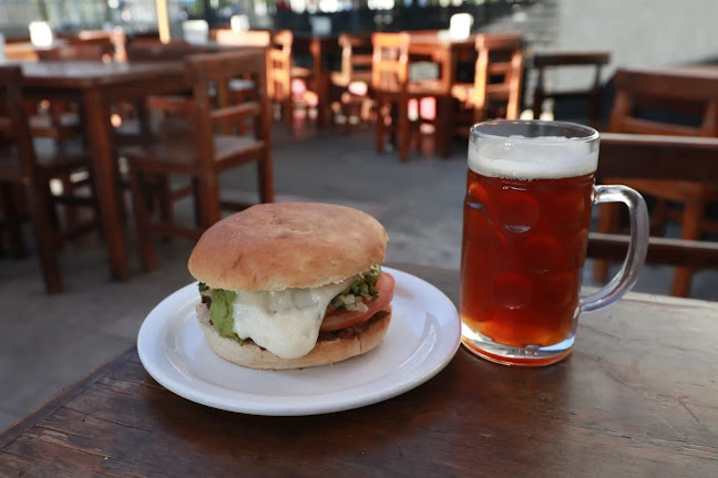 Restaurantel7 Open Times