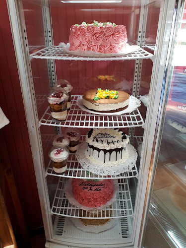 Panadería y Pasteleria "Las 7 Espigas" - Gastronomía y hostelería