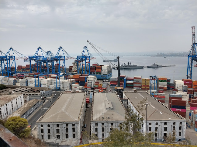 Opinii despre Bahía Valparaíso restaurante în Valparaíso - Gastronomía y hostelería