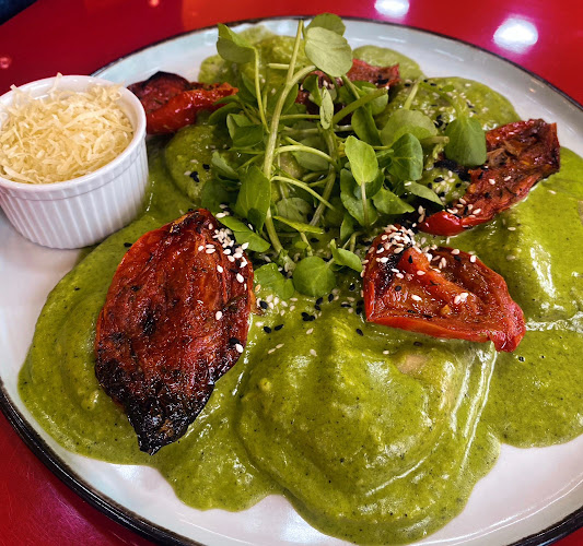 Av. Isidoro Dubournais 205, 2700043 El Quisco, Valparaíso