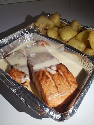 https://www.facebook.com/soledad.comida.35