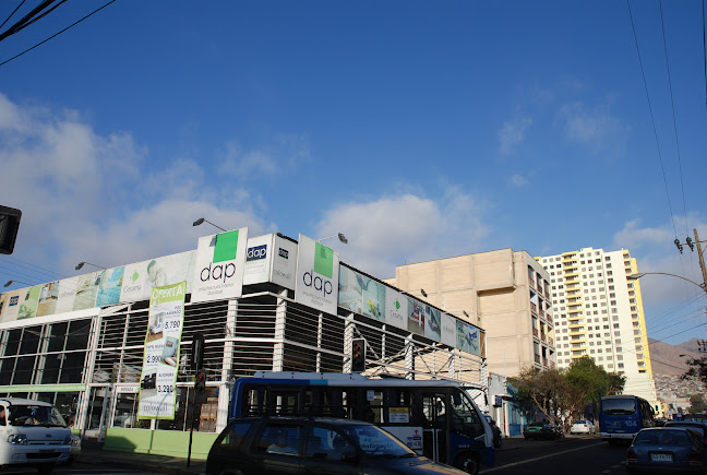 Yogen Früz Phone number