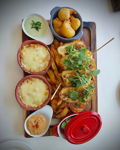 José Miguel Carrera 154, 5570000 Calbuco, Los Lagos