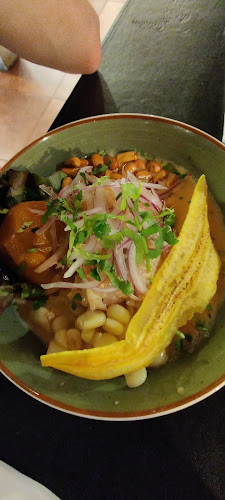 Opinii despre Restauran Fino Chalan în Temuco - Gastronomía y hostelería