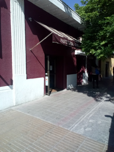 Panadería y pastelería "Geno" Phone number