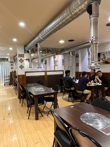 Restaurante HANURI - Recoleta