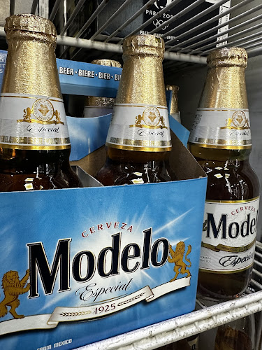 Av. Domingo Sta. María 2595, 8390464 Independencia, Región Metropolitana