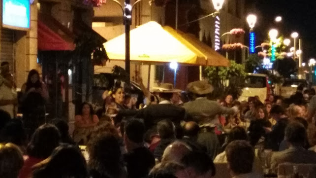 Bar and Café Rapsodia City Open Times