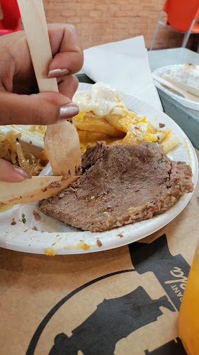 La Cazuela Bar Restaurante