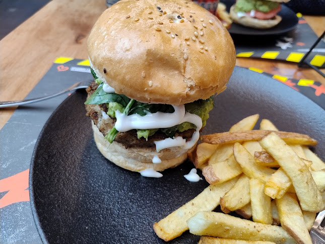 Reviews of La Sangucheria Del Barrio in Las Condes - Gastronomía y hostelería