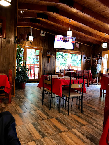 Opinii despre Restaurant Peruano Pulpo Al Olivo în Dagllipulli - Gastronomía y hostelería