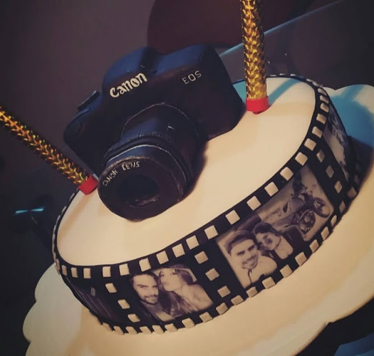 https://star-cake.ueniweb.com/?utm_campaign=gmb