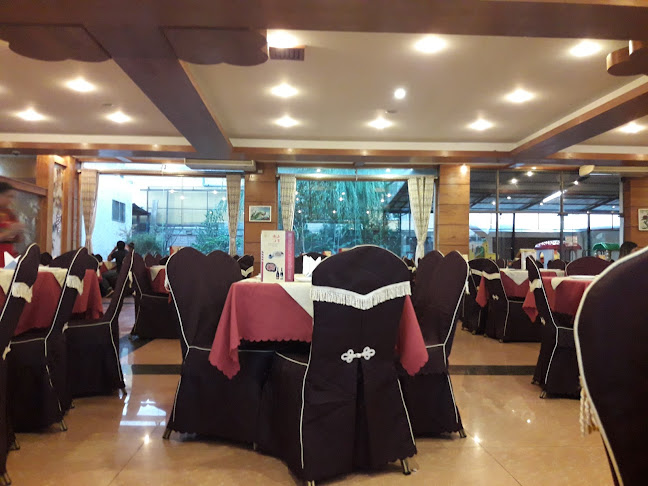 Opinii despre Restaurant Montana China Limitada în Santiago - Gastronomía y hostelería