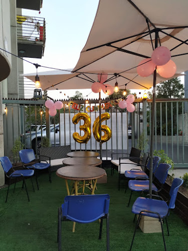 Club BBT Otra Resto Bar