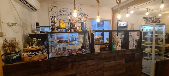 Bistró Indómito: Café & Pastelería