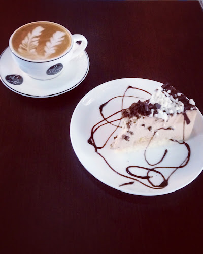 Cafeteria Nuevo Sueño Té Akbar Open Times