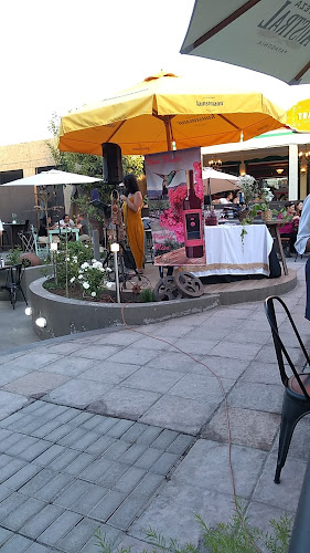 El Francés Sangucheria y Restaurante - Gastronomía y hostelería