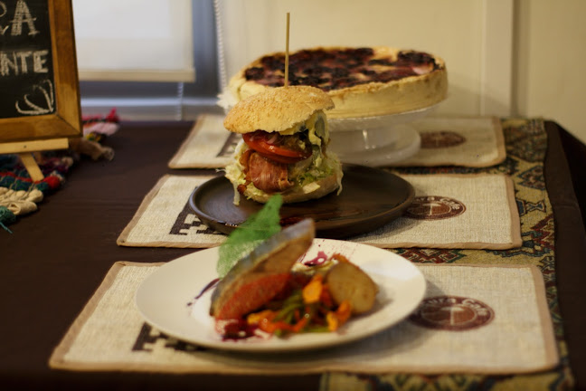 Alicura restaurante Open Times