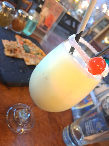 Comentarii opinii despre Taberna de la Pizza x Metro