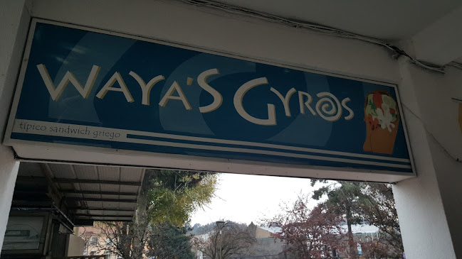 Restaurante Waya's Gyros Open Times