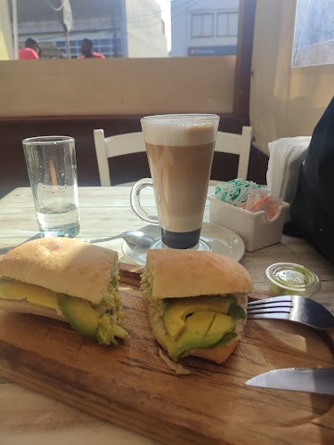 Del Pasaje Café - Quintero