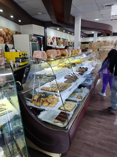 Opinii despre Pastelería Don Ismael în Buin - Gastronomía y hostelería