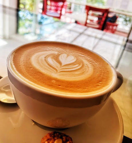 Comments and reviews of Tre Volte Pizzería & Cafetería