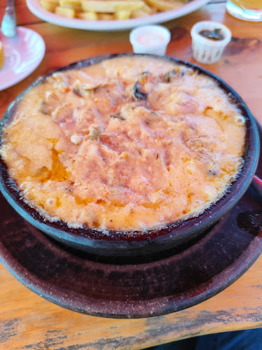 El Galeón Phone number