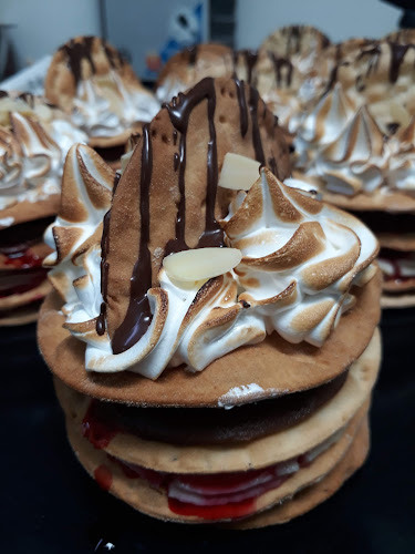 Esquina - Calle Zenteno, Argentina 0298, 6200000 Punta Arenas, Magallanes y la Antártica Chilena