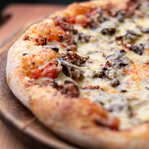 Comentarii opinii despre Queved's Pizza