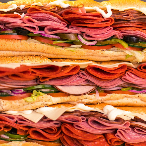 Comments and reviews of Subway Cerro Grande