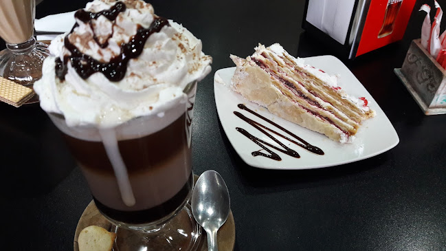 Cafeteria Entre Artes - Gastronomía y hostelería