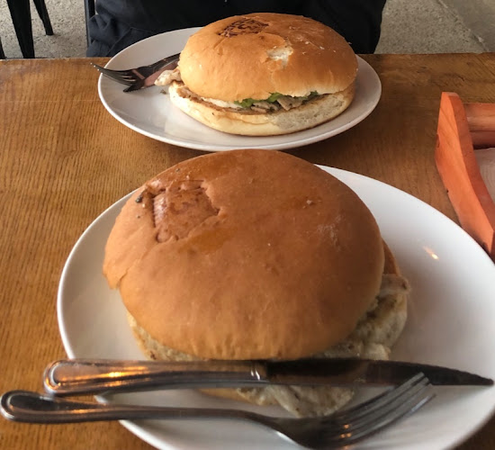 Sandwicheria Mi Tercer Tiempo SPA. - Pichilemu