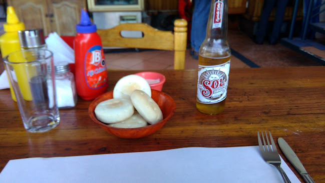 Comentarii opinii despre Todo Pollo Restaurant