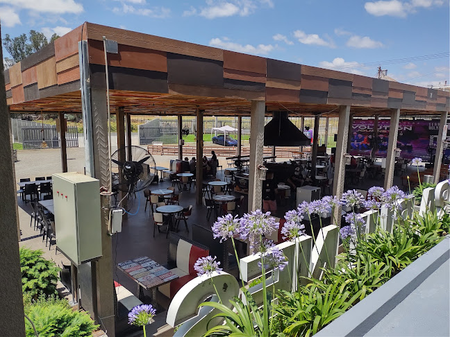 Comments and reviews of Terra Bulnes Restobar- Cafetería y Centro de Eventos