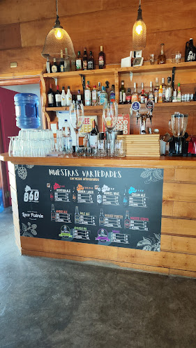 Comentarii opinii despre Cerveza 860 - Restaurante y Barra Cervecera