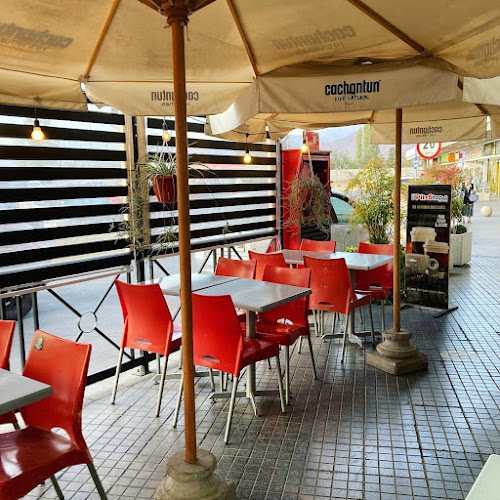 PitStop Pizza & Pollo - Gastronomía y hostelería