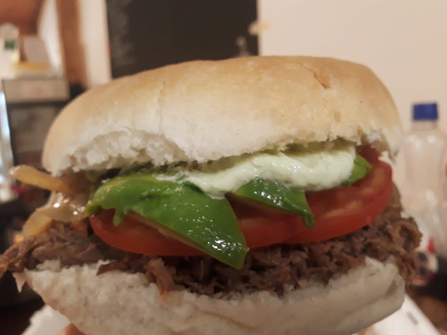 Frida café y bistro Phone number