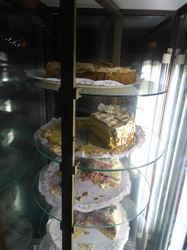 Café Sherlock Open Times