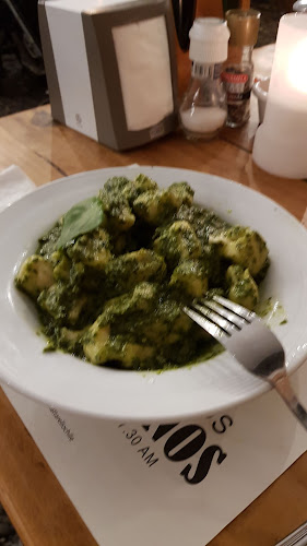 Av. Príncipe de Gales 6560, 7850000 La Reina, Región Metropolitana