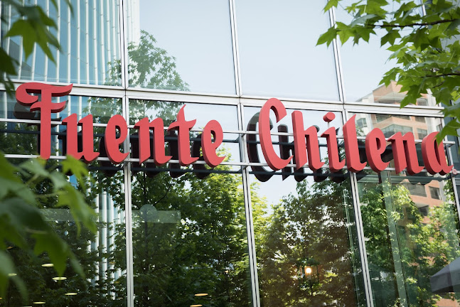 Fuente Chilena - Las Condes