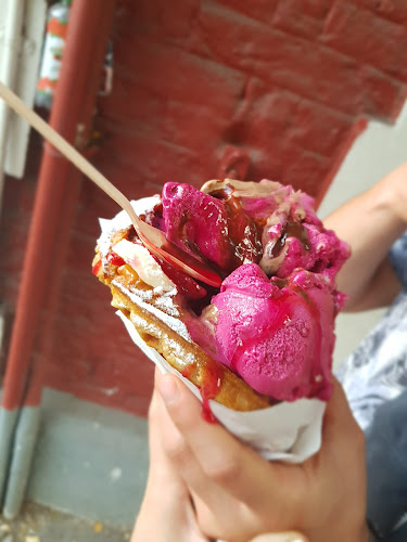 Sazié 2116, Santiago, Región Metropolitana