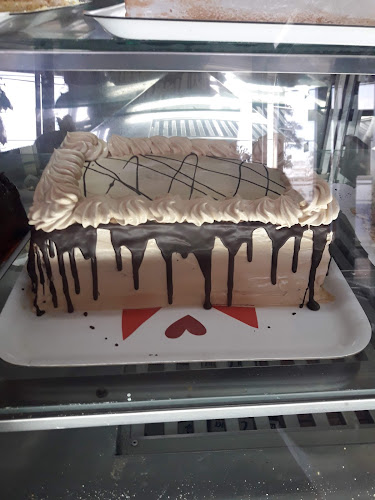 Pasteleria LA ARTESANAL - Gastronomía y hostelería